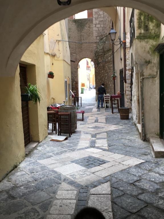 Almayer La Locanda Gaeta Kültér fotó